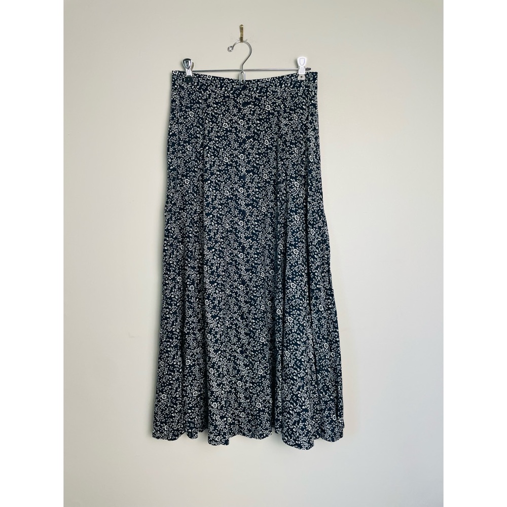 Vintage Black and White Floral Maxi Skirt - Picture 5 of 15